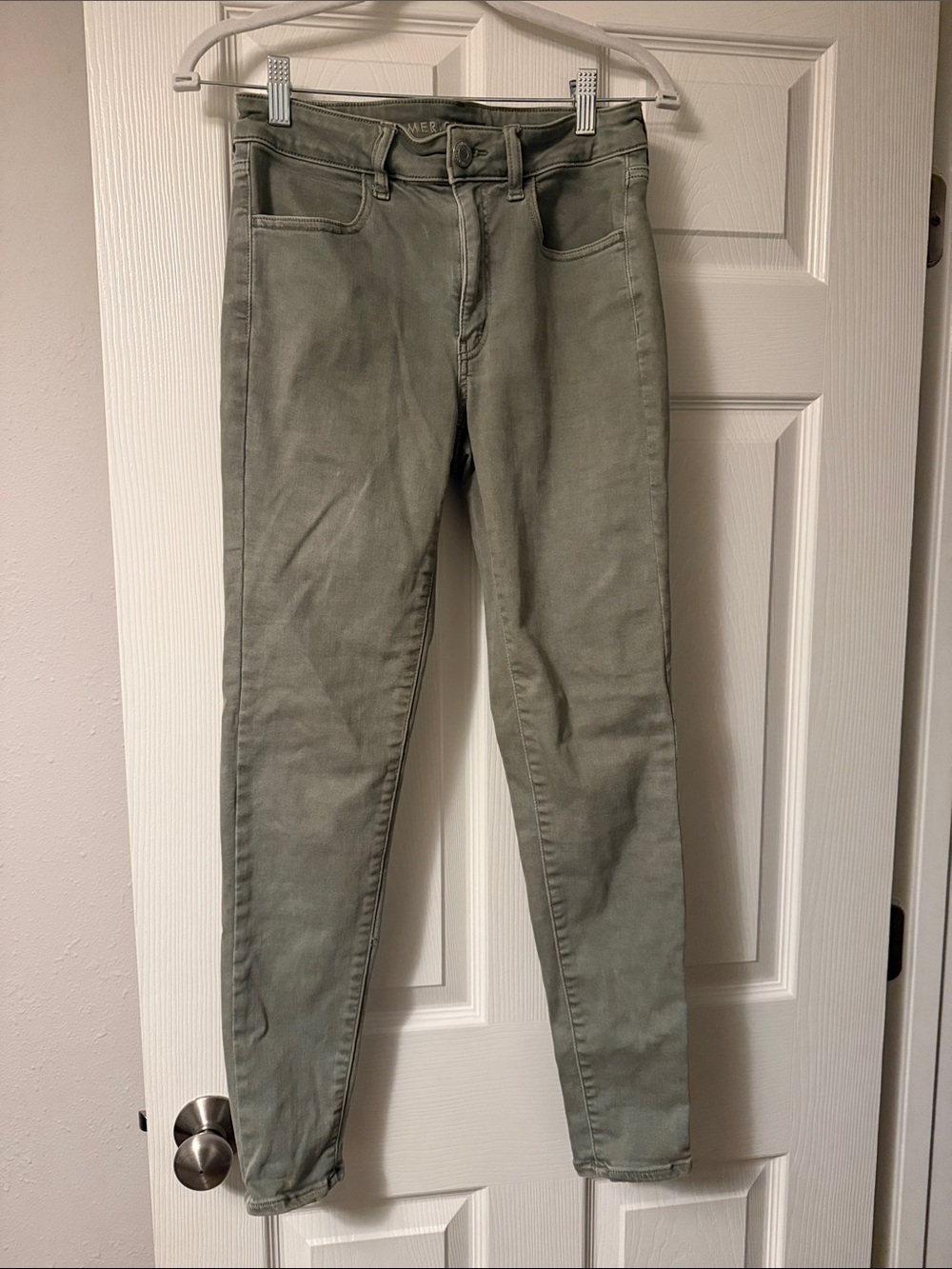 American Eagle Outfitters Olive Skinny Jeans